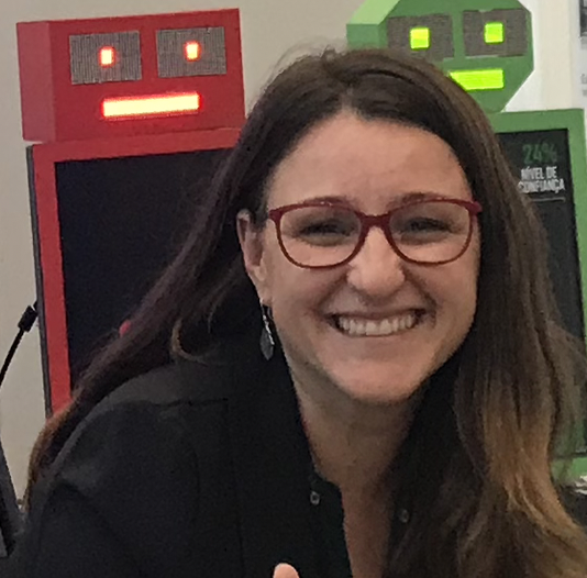 A photo of Heloisa Candello